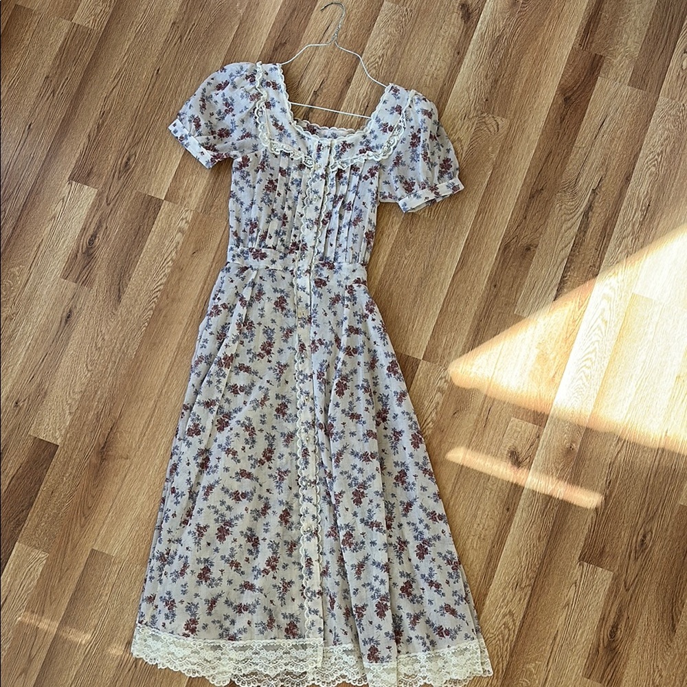 Floral Gunne Sax Dress